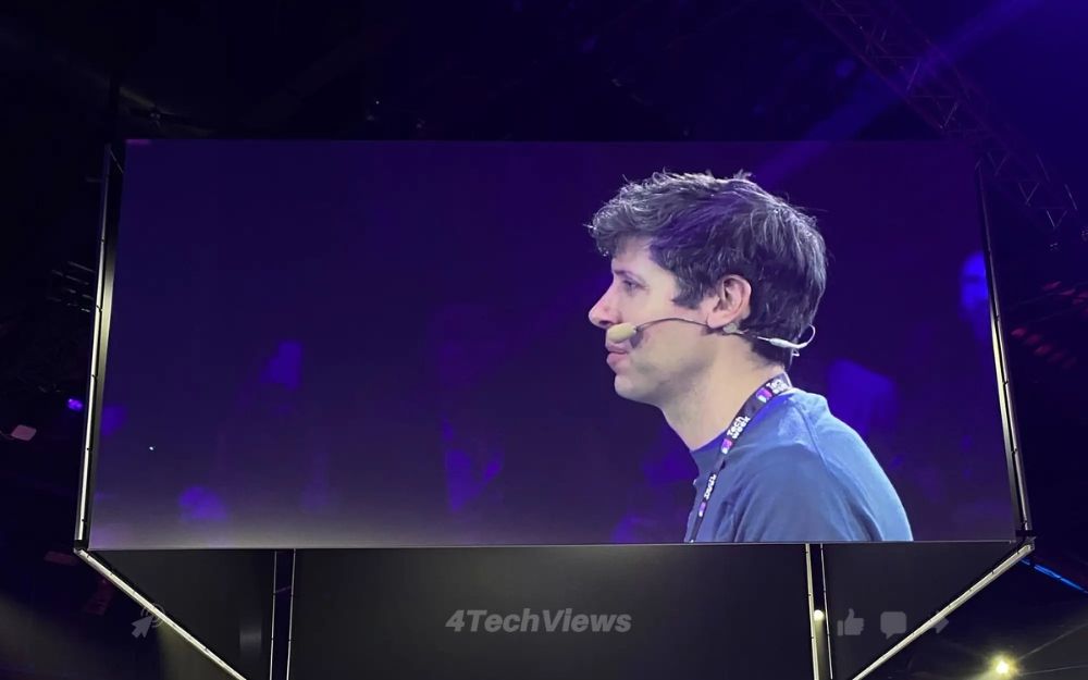 Sam Altman nói OpenAI sẽ áp dụng hai cách tiếp cận AI mới, một từ DeepSeek và một từ Meta