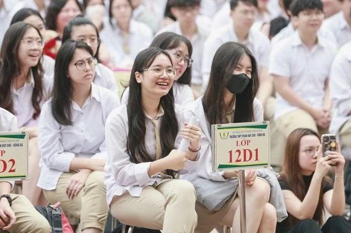 Hà Nội đặt chuẩn tiếng Anh B1, B2 cho học sinh trường chất lượng cao - Báo Tri thức &amp; Cuộc sống