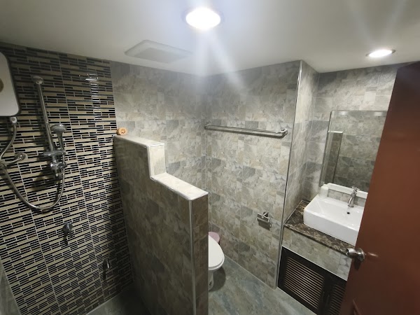 VIP Condo Chaine