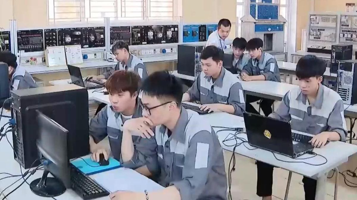 Nâng cao chất lượng tuyển sinh để có lao động tay nghề cao - Đài Phát thanh và truyền hình Hà Nội
