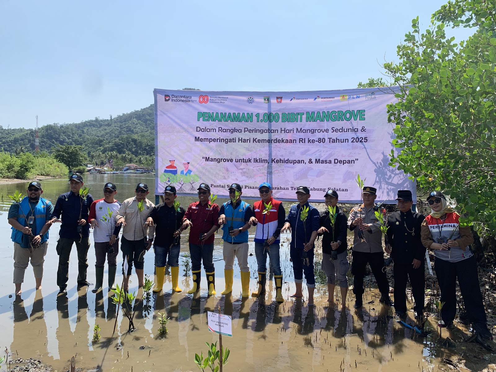 Galeri Foto Teluk Sirih