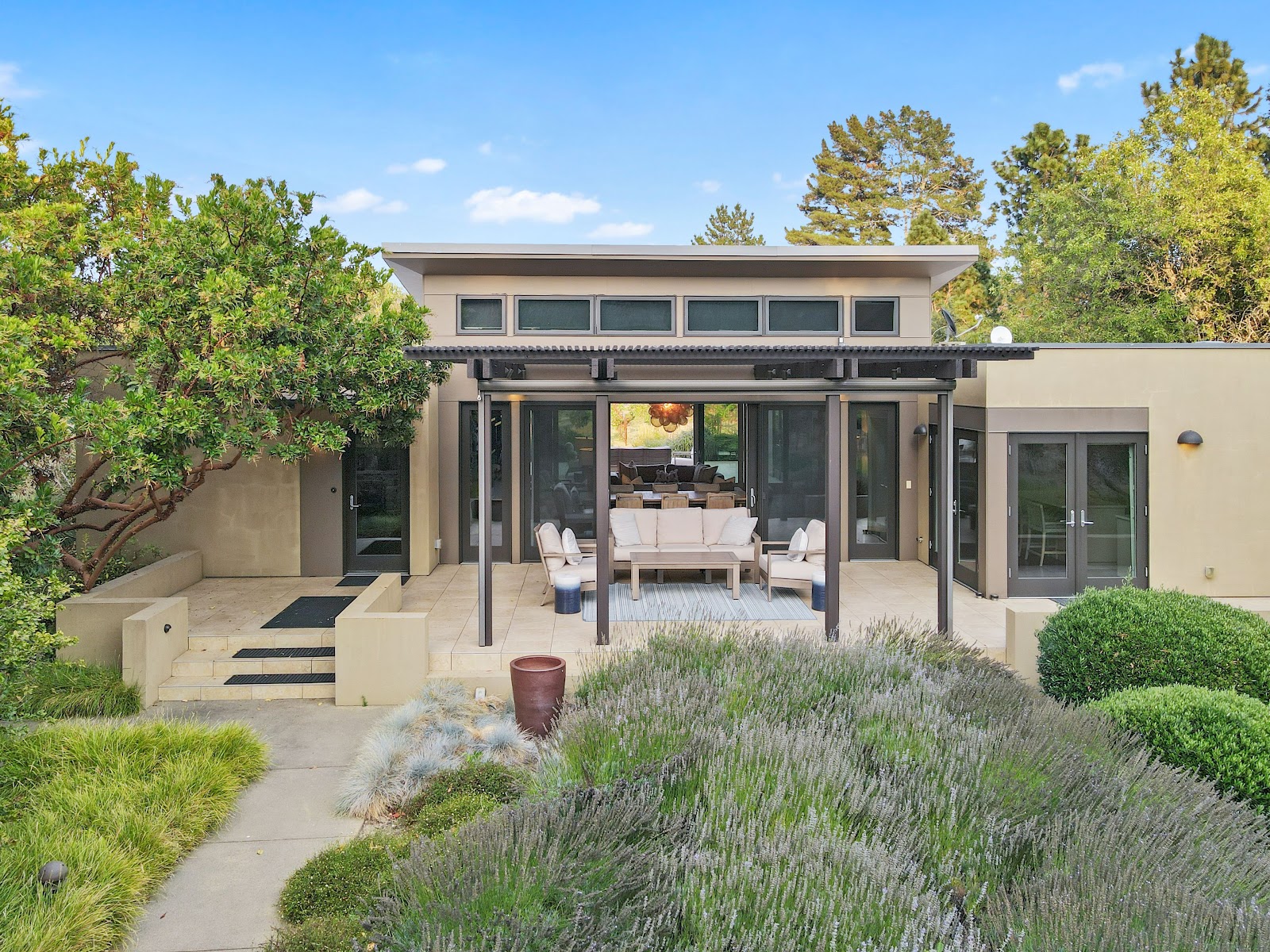 Healdsburg, California, USA — 5-Bed Villa 3