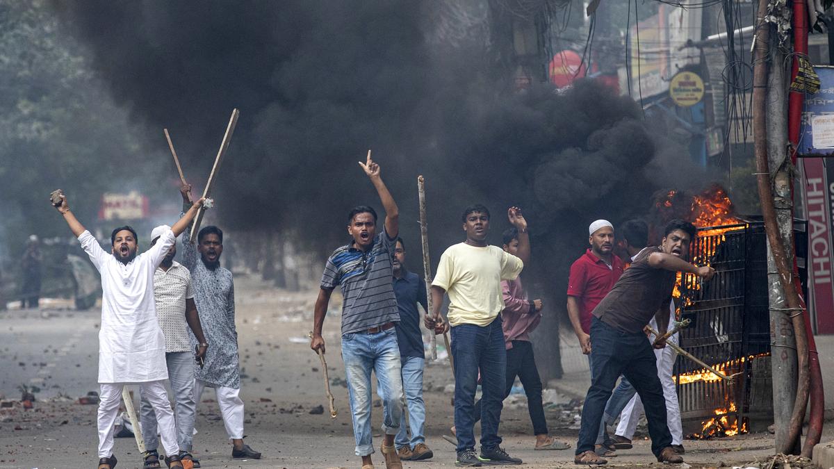 Hindu Man Brutally Attacked, Burned On New Year's Eve in Dhaka