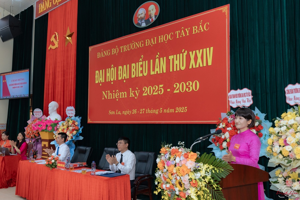 Đảng bộ Trường Đại học Tây Bắc tổ chức thành công Đại hội Đại biểu Đảng bộ Trường Đại học Tây Bắc lần thứ XXIV, nhiệm kỳ 2025 - 2030