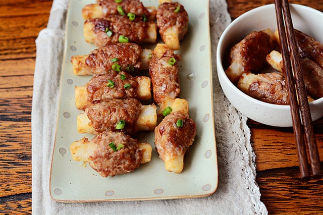 Thịt Băm Ôm Củ Cải