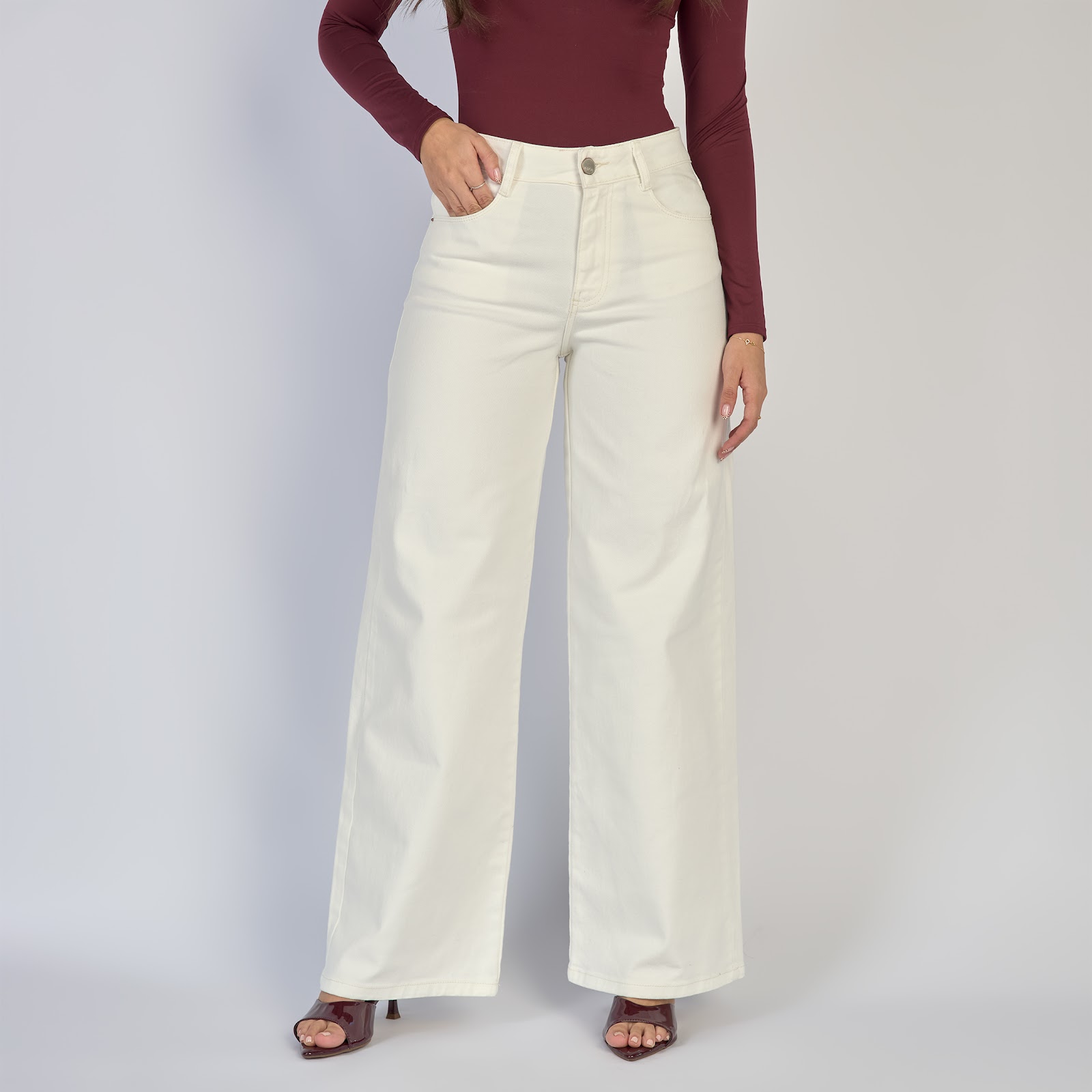 Jean dama wide leg tiro alto licrado, color Ivory - Vista 4