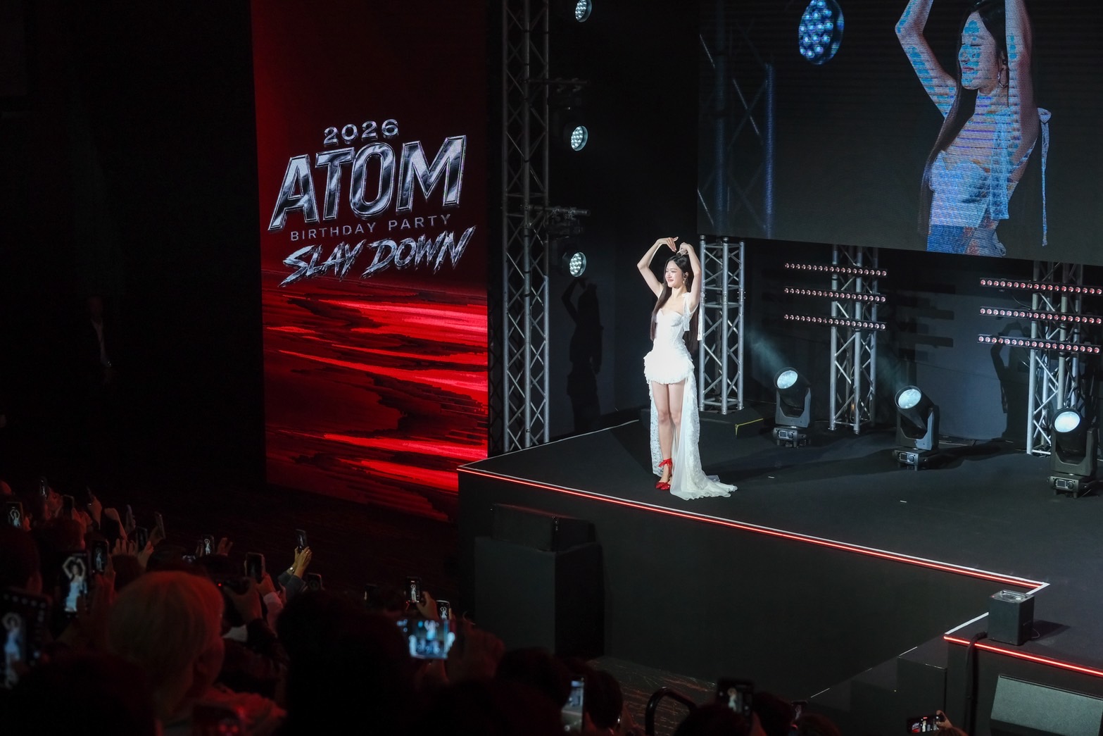 อะตอม - ปริยะ จัดงาน ATOM PARIYA BIRTHDAY PARTY 2026 “SLAY DOWN” เบิร์ดเดย์ อายุ 25 ปี กับเวอร์ชั่นที่ดีที่สุด!!! ภาพที่ 8
