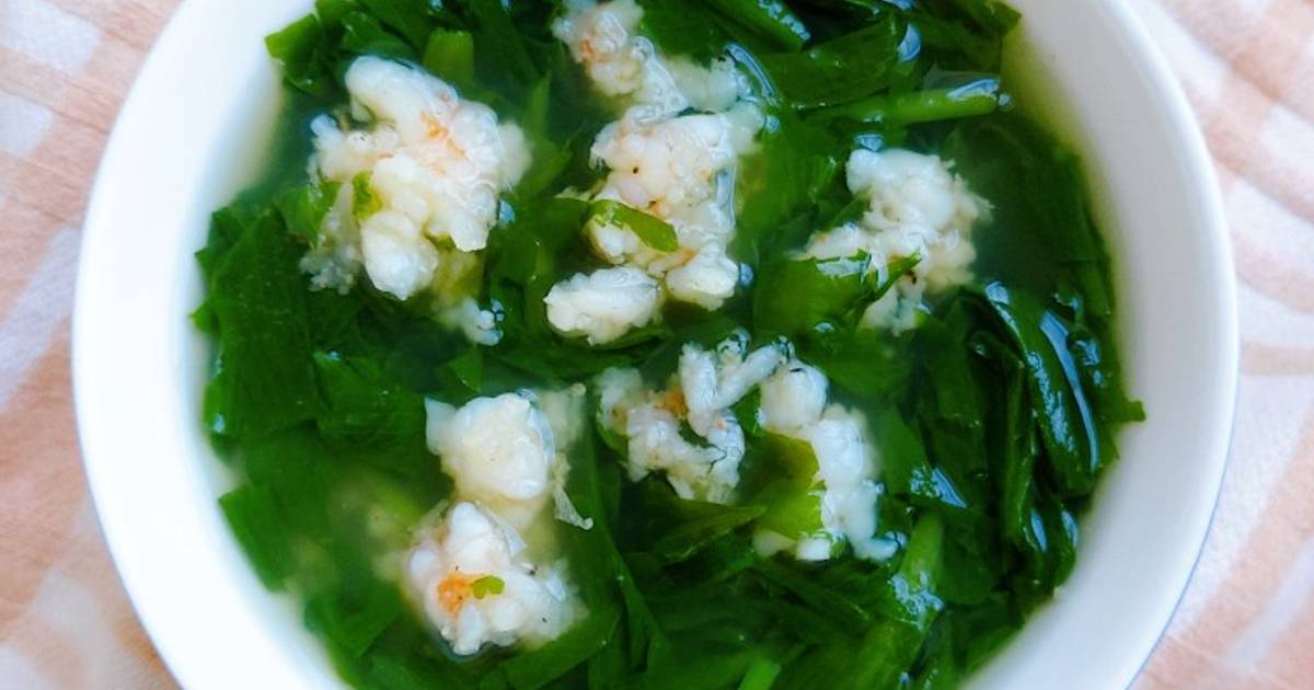 Canh Lá Tỏi Nấu Tôm