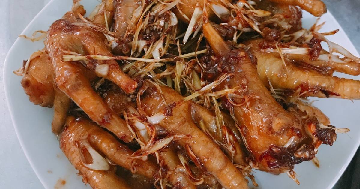 Chân gà chiên mắm