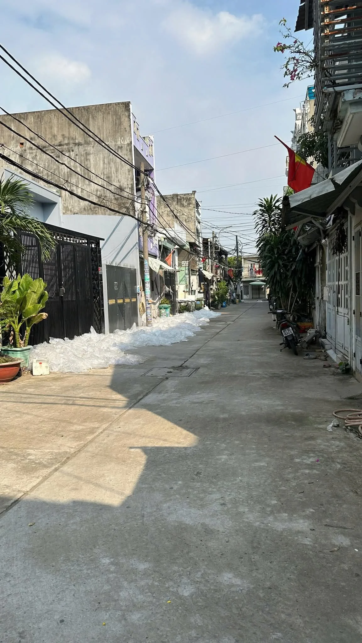 Bán nhà 4x18m, 1 lầu, Nguyễn Thị Tú, Bình Tân – ảnh phòng khách