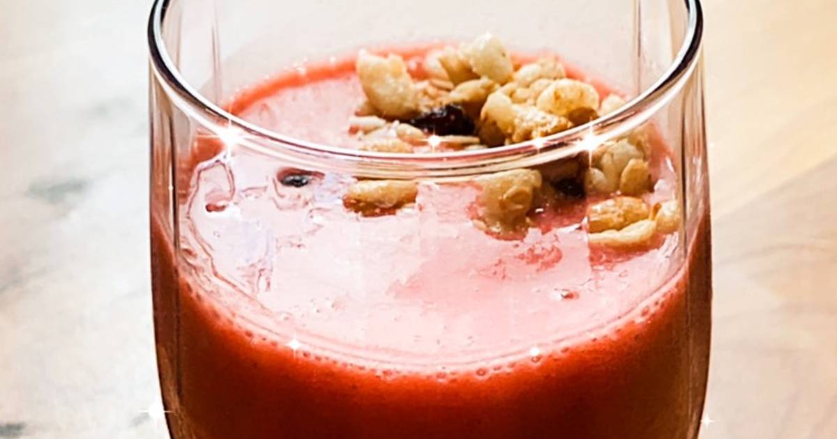 Giảm cân - Bữa sáng- eat clean : Sinh tố dâu chuối + granola (138 calo)