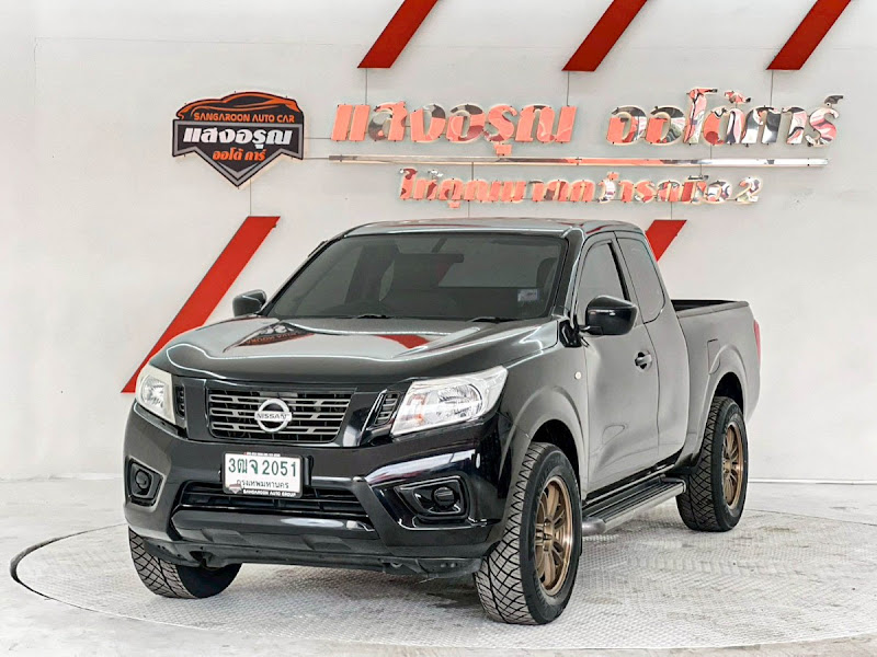 NISSAN NAVARA