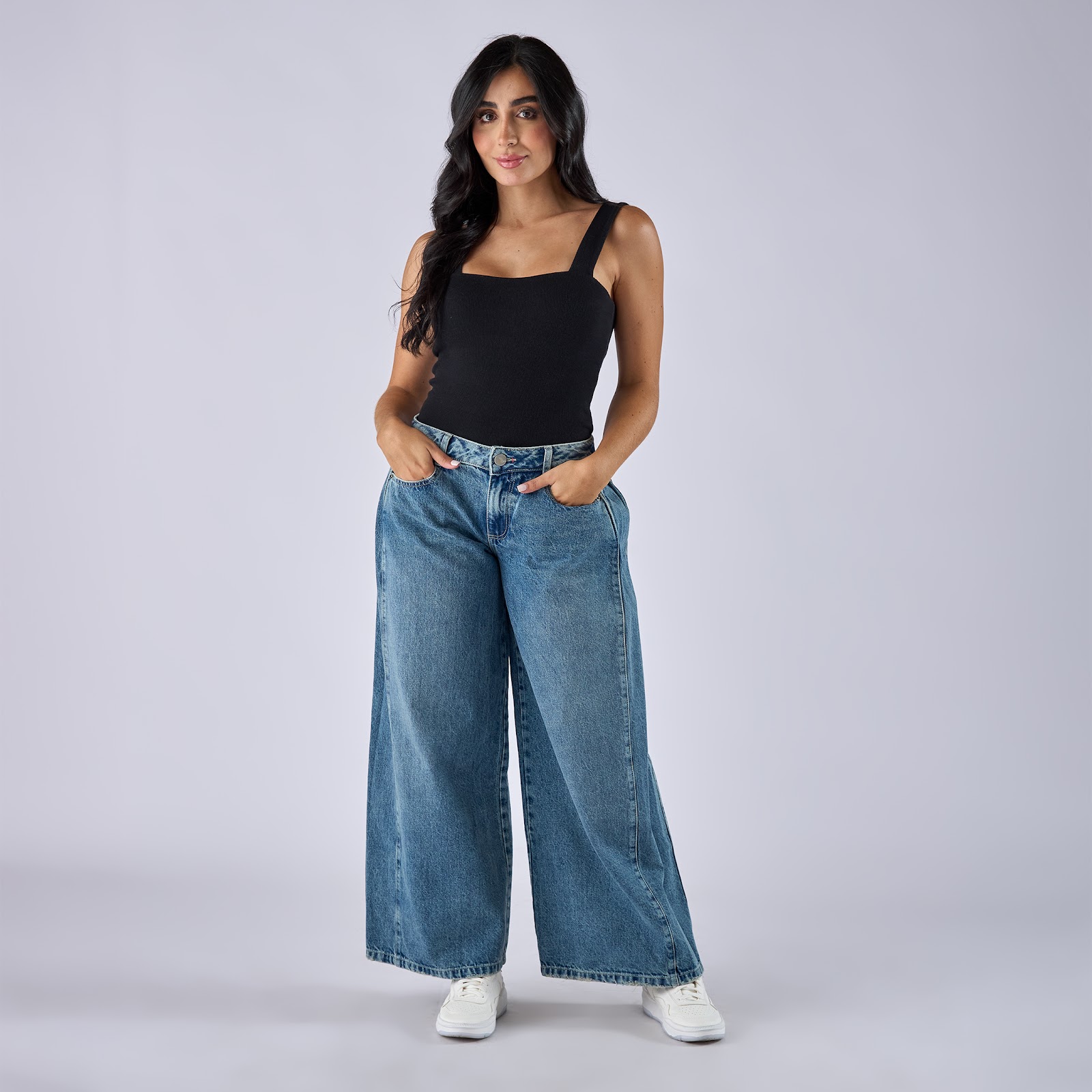 Jean dama wide leg tiro medio rígido