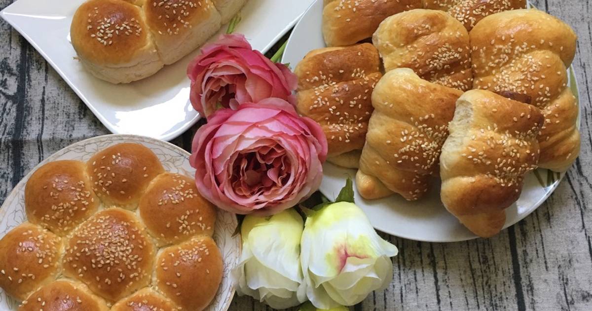 Bánh mỳ cuộn xúc xích