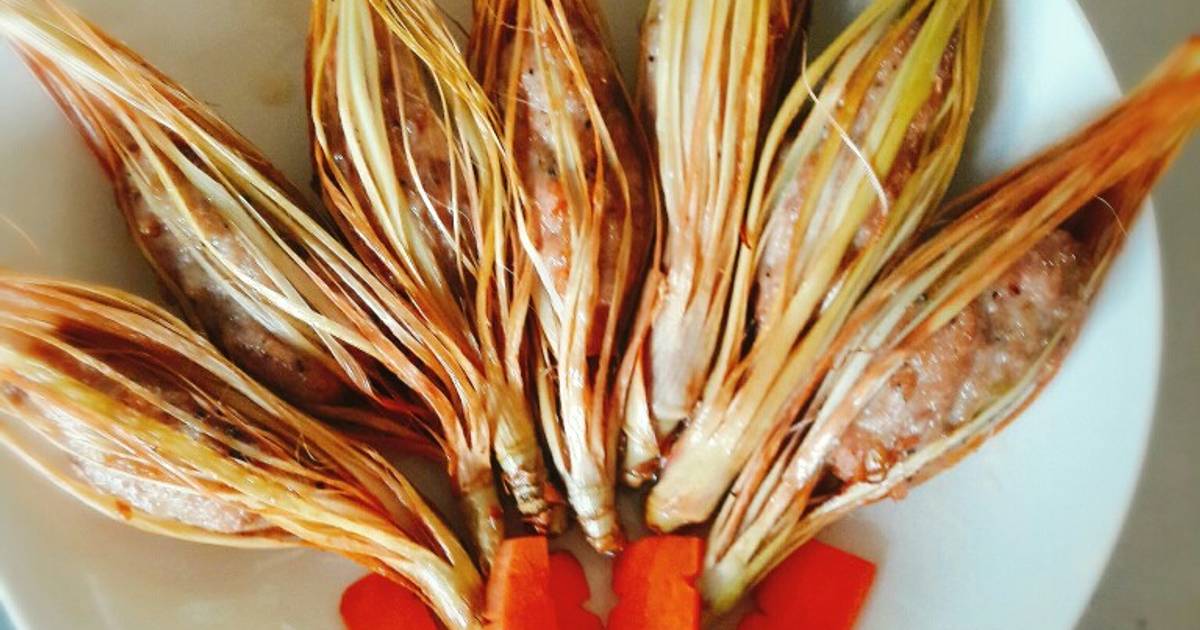Trái chín trong lồng (sả bọc thịt)