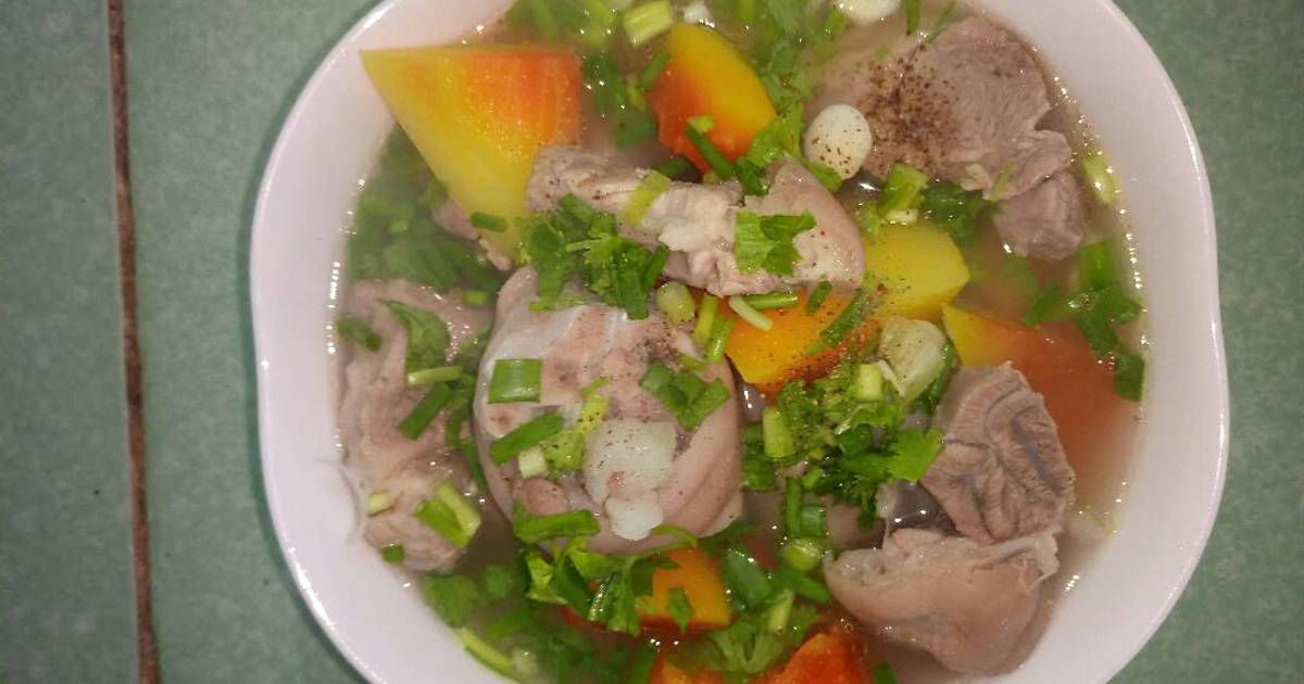 Canh chân giò nấu đu đủ món ăn cải thiện cuối tuần