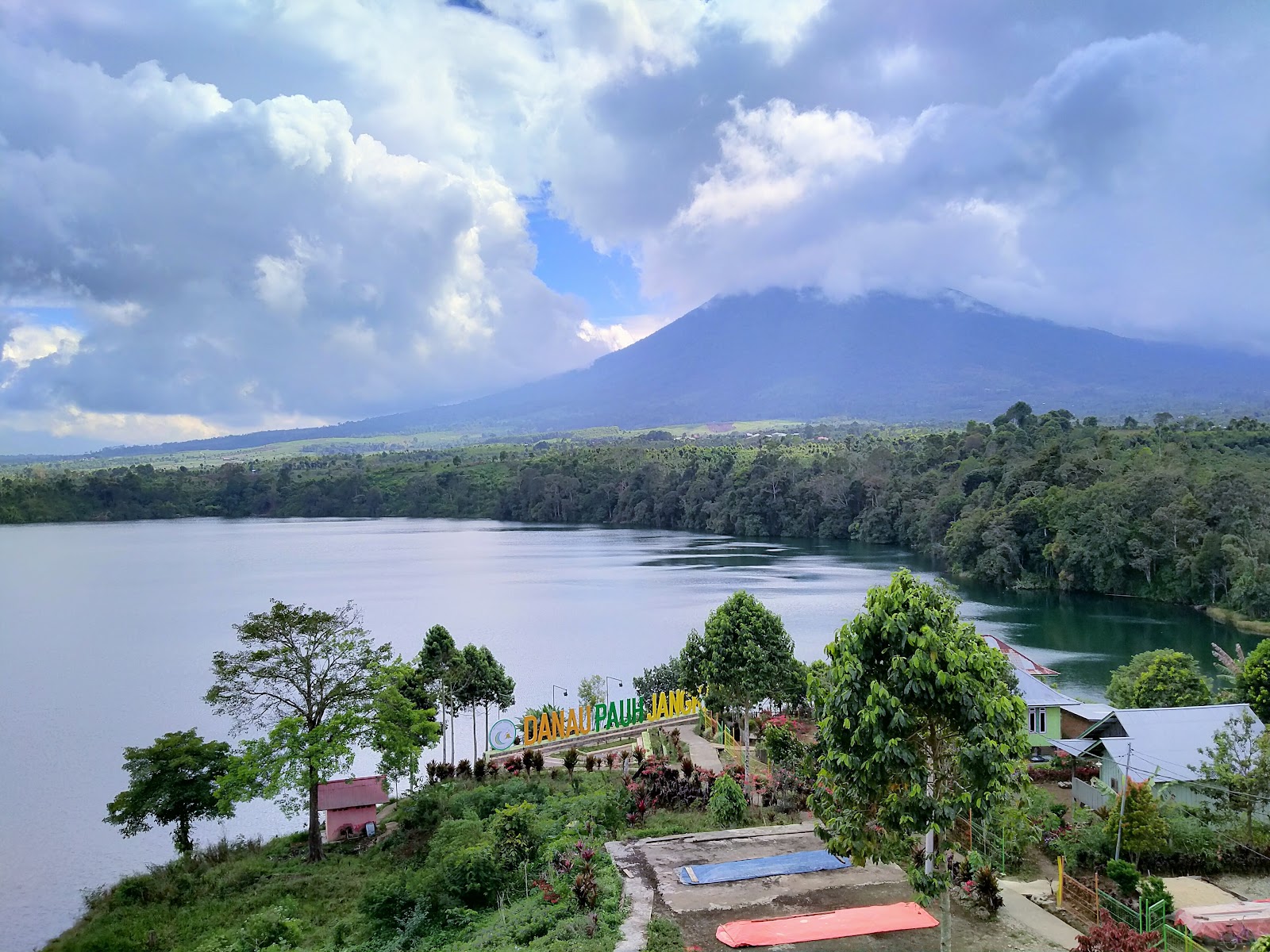 Kabupaten Merangin: Kebudayaan dan Pariwisata di Barat Jambi