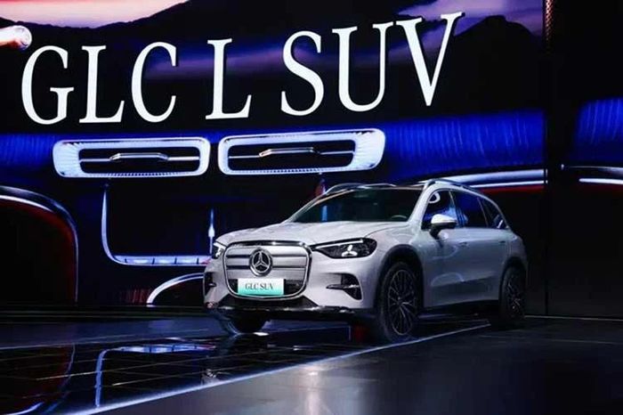 Mercedes-Benz GLC L EV 2026 ra mắt, lăn bánh tới hơn 700km/sạc - Báo Tri thức &amp; Cuộc sống