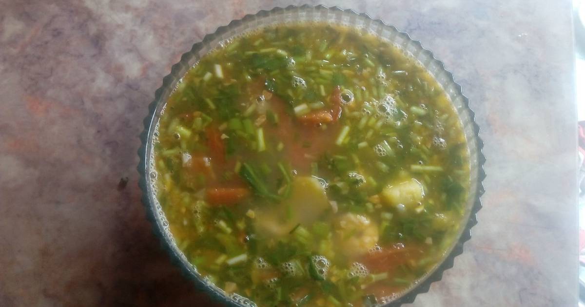 Canh tôm nấu dứa cà