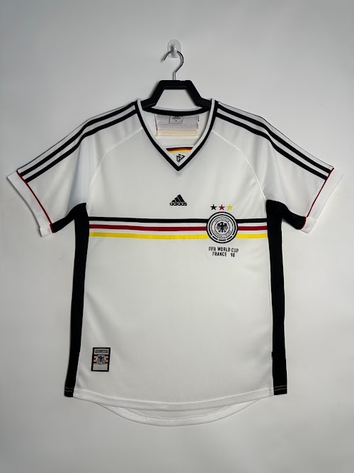 Partido de Alemania como local en 1998.jpeg