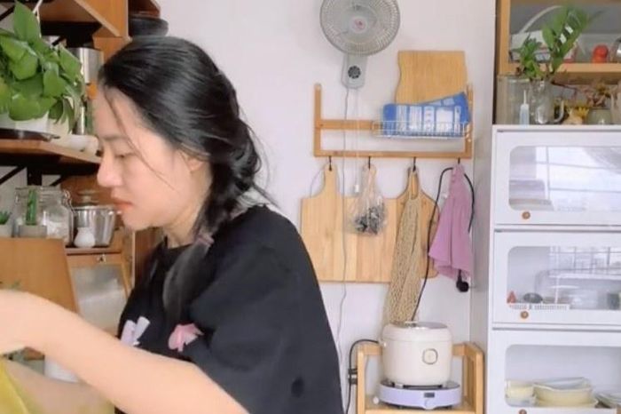 Mẹ trẻ ở TP.HCM đi chợ tiêu 2 triệu/tuần - Tạp chí Tri thức