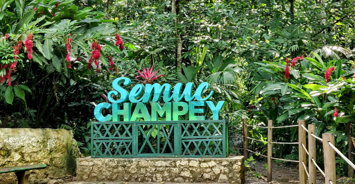 Mirador El Espejo, vista panorámica Semuc