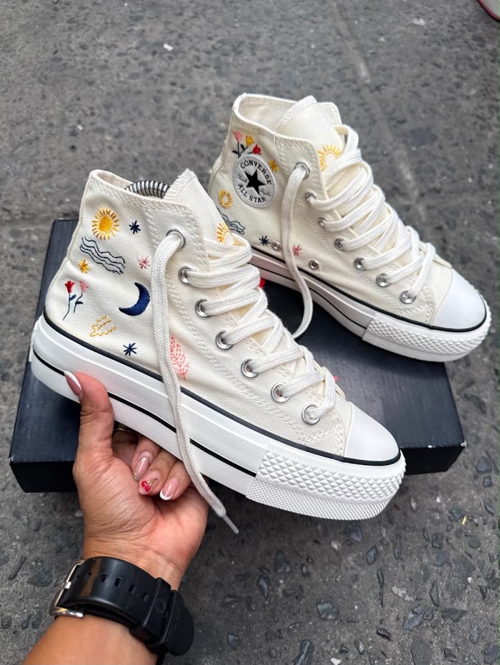 Converse Chuck Taylor Platform Crema Bordado
