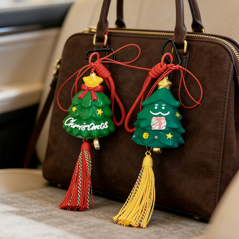 Silicone Christmas Tree Pendant