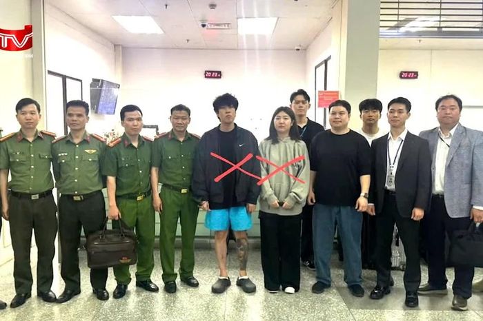 Bắt giữ, bàn giao 2 đối tượng truy nã đỏ của Interpol cho Hàn Quốc - Chuyên trang An Ninh Thủ Đô - Báo Công an nhân dân