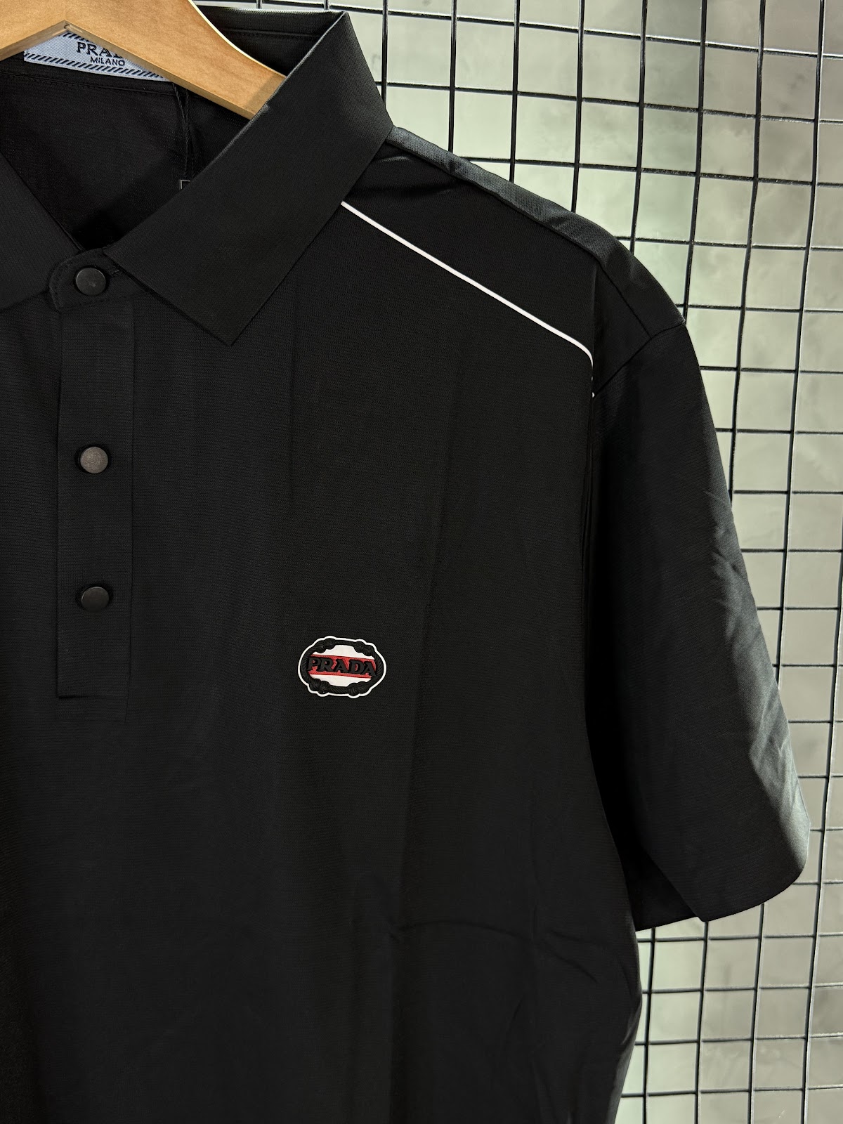 Camisa_Prada_Preta2 - Imagem 2