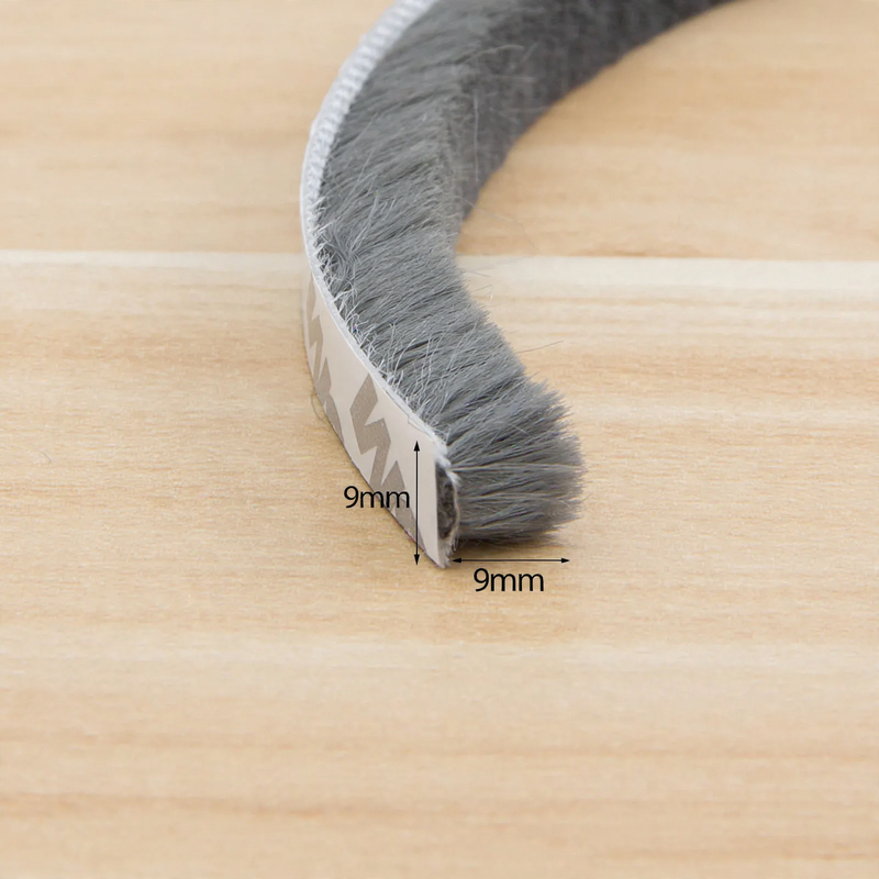 Brush seal for door and window gaps