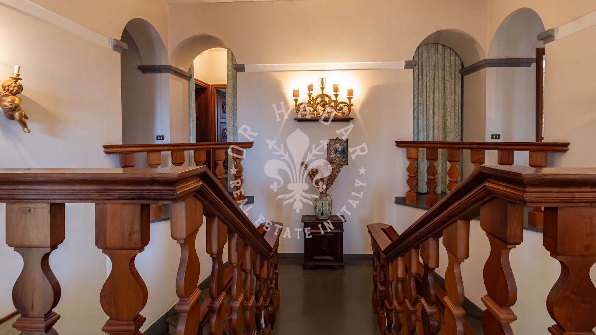 וילה לה מדונוצ'יה (Villa La Madonnuccia) — 29