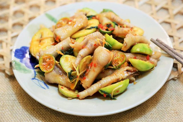 Chân Gà Trộn Cóc Xoài Non