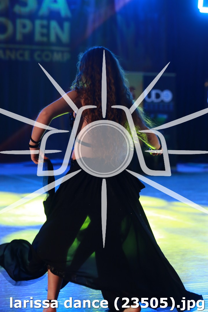 larissa dance (23505).jpg
