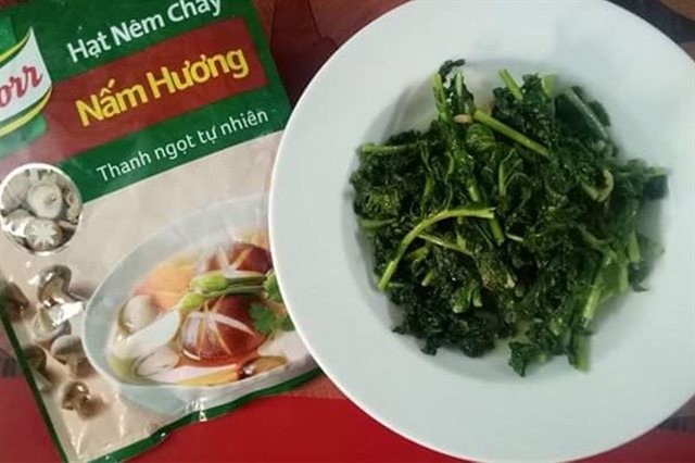 Cải Kale Xào Tỏi