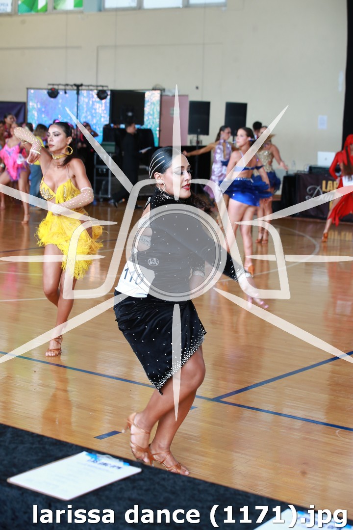 larissa dance (1171).jpg