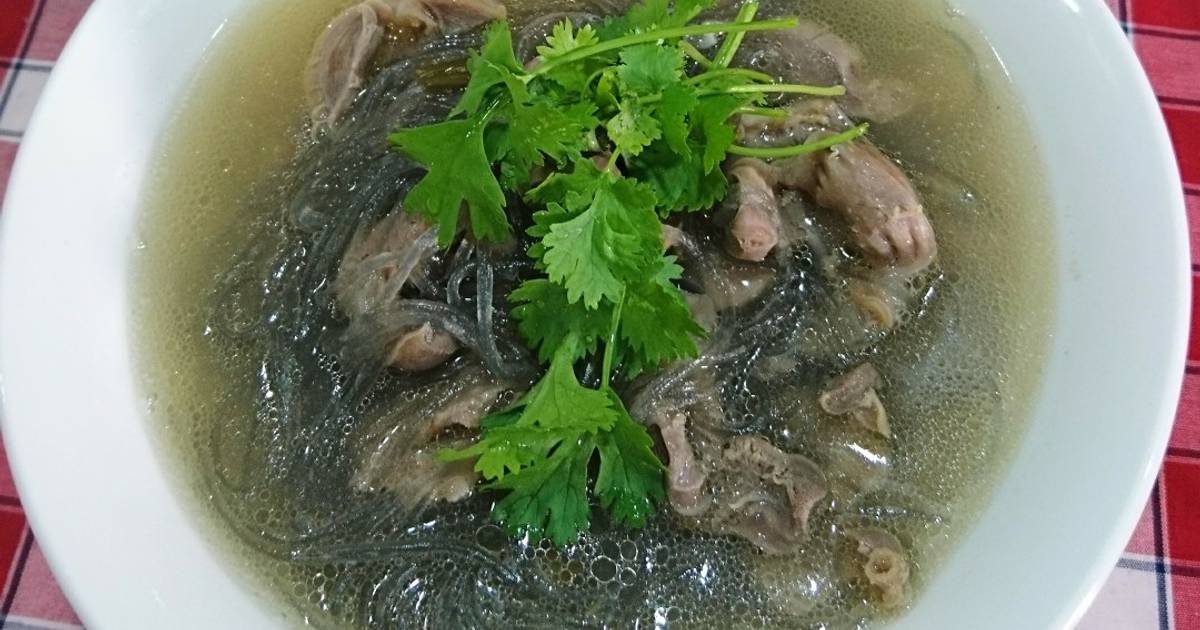 Canh miến nấu mề gà