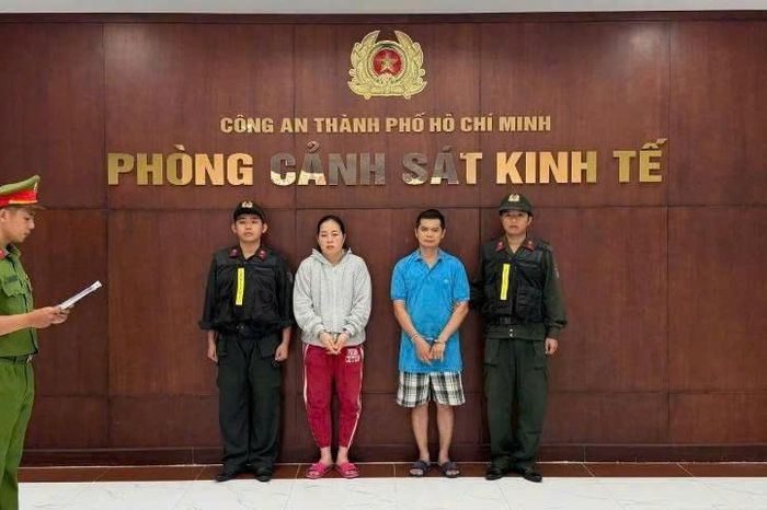 Khởi tố vợ chồng sản xuất hơn 2.800 tấn mì tươi trộn thủy tinh lỏng tại TP.HCM - Báo Pháp Luật TP.HCM