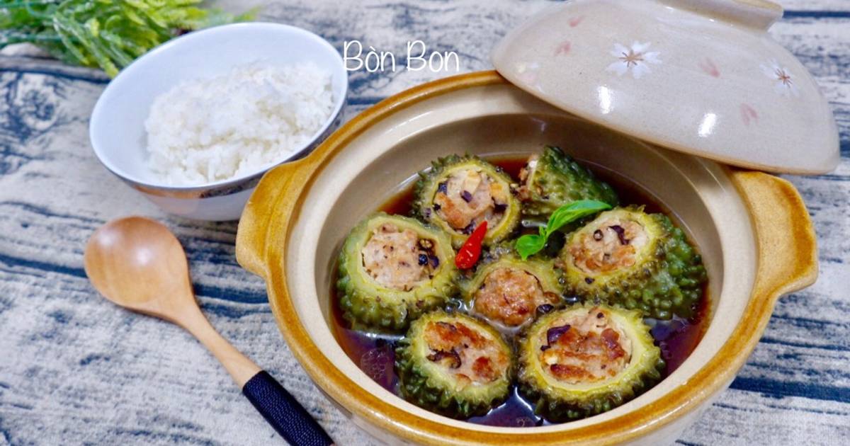 Khổ qua dồn thịt kho Tiêu
