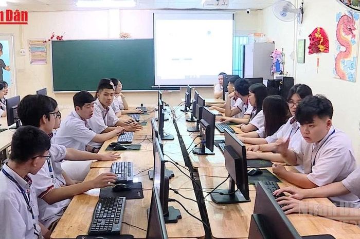 [Video] Cả nước đã có hơn 1,01 triệu thí sinh đăng ký dự thi tốt nghiệp THPT 2026 - Báo Nhân Dân