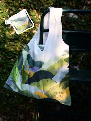 Foldable bag