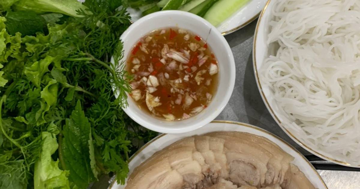 Ba chỉ cuốn rau thơm