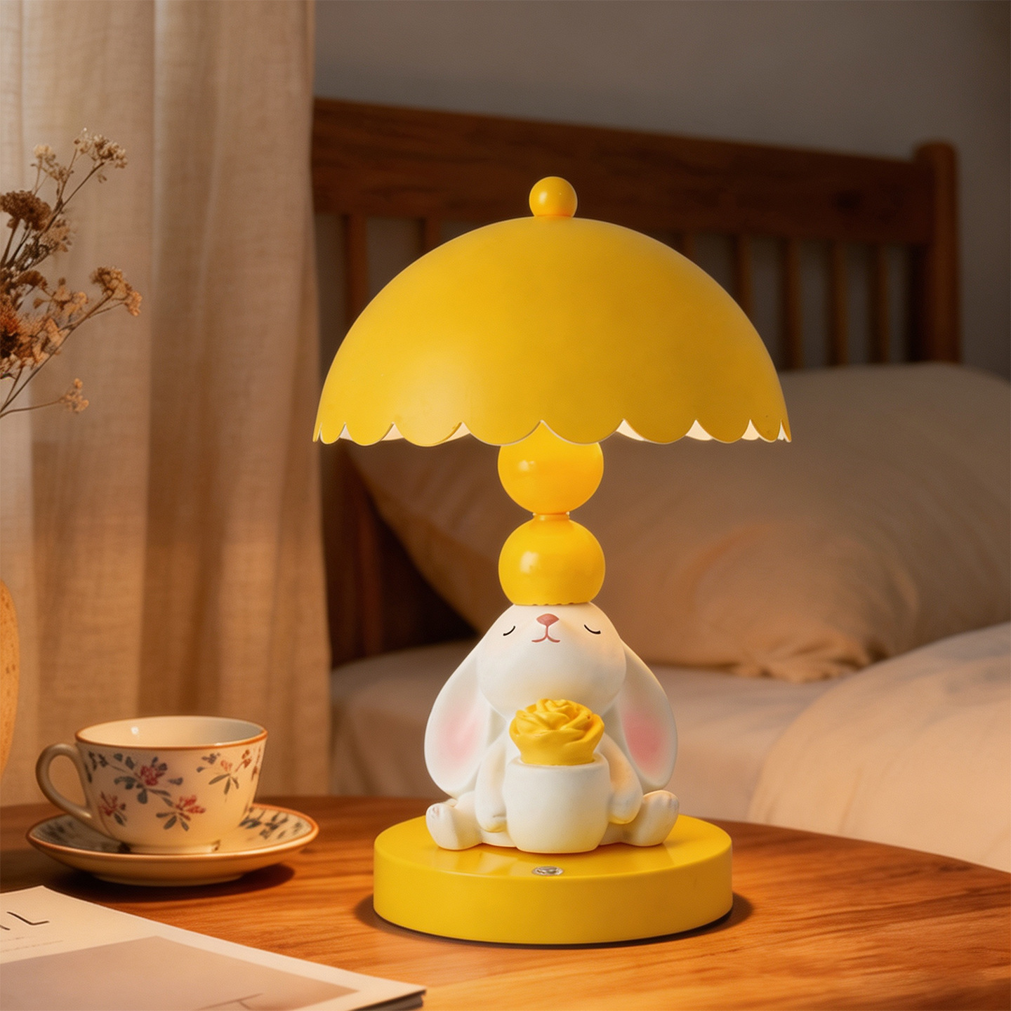 Gelbes Hängeohren-Kaninchen-Tischlampe, Cartoon-Design