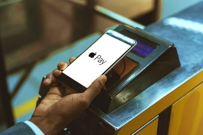 Cảnh báo iPhone khóa vẫn mất tiền vì lỗ hổng 5 năm - Báo Tri thức &amp; Cuộc sống