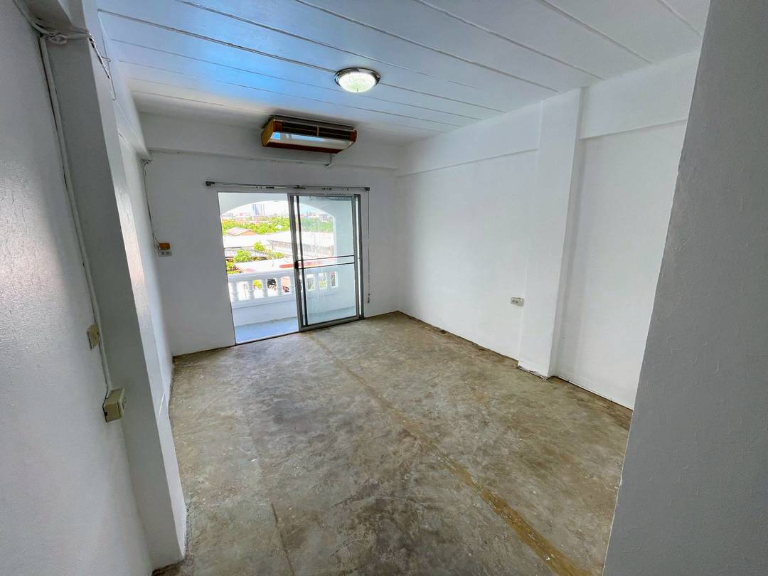 Rayong Beach Condotel - Studio, Floor 2