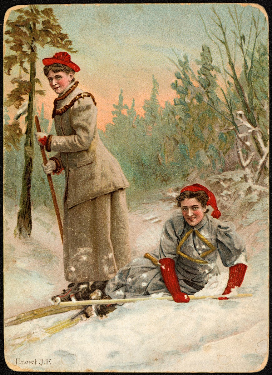 2 women skiing