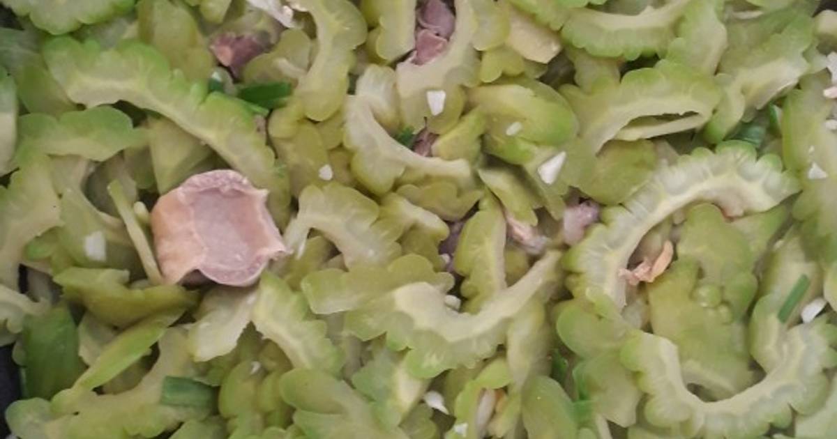Lòng Gà Xào Khổ Qua