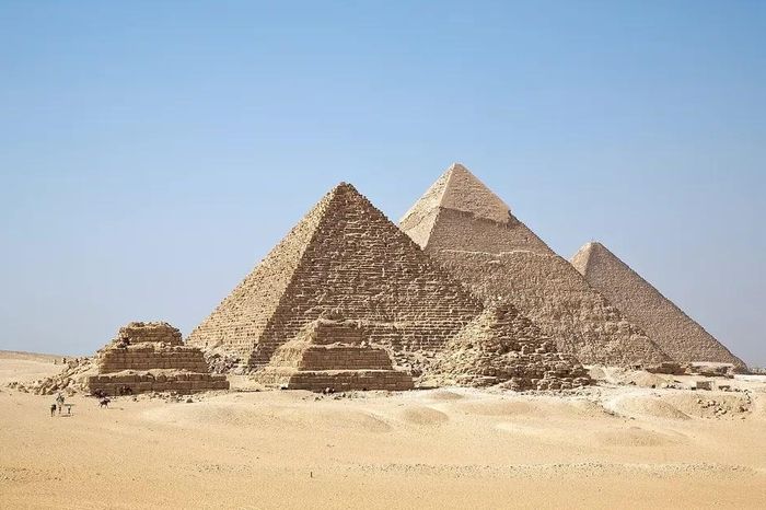 Kỹ thuật phi thường giúp Đại kim tự tháp Giza đứng vững trước động đất - Báo Tri thức &amp; Cuộc sống