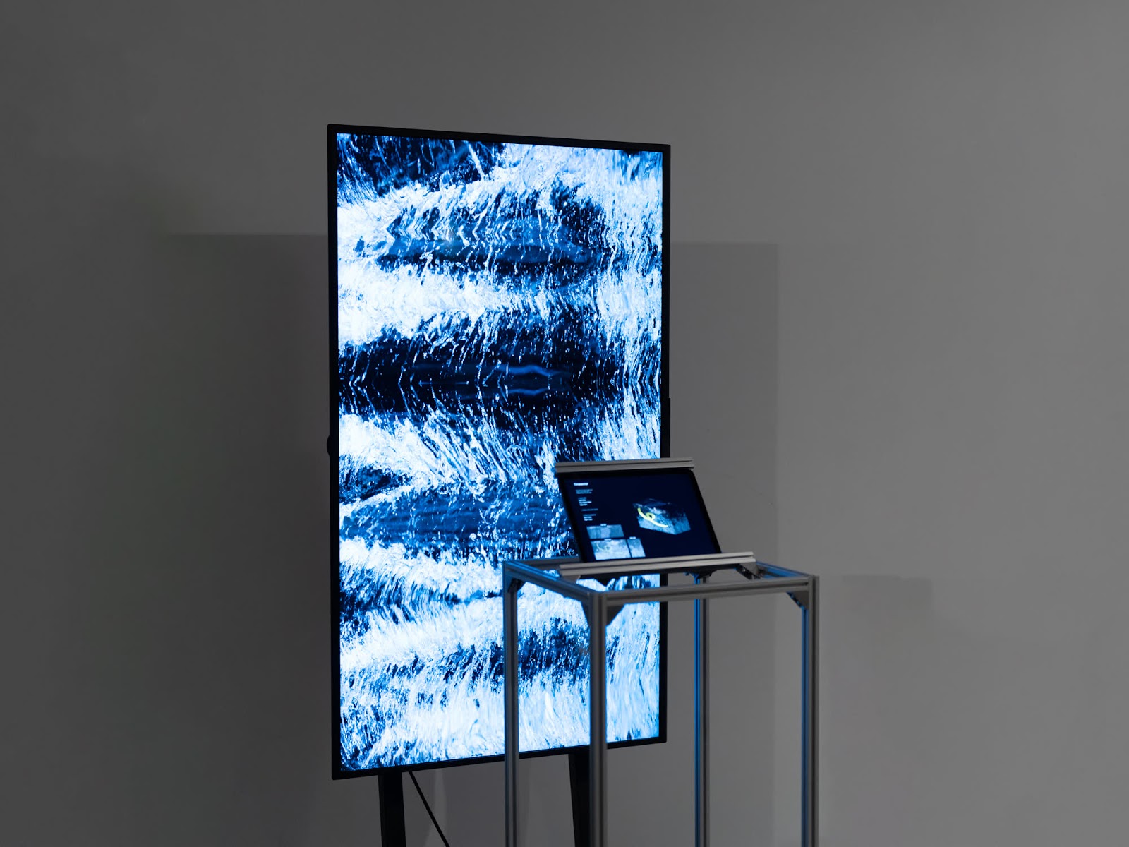 スリットスキャン断面操作による映像体験の拡張