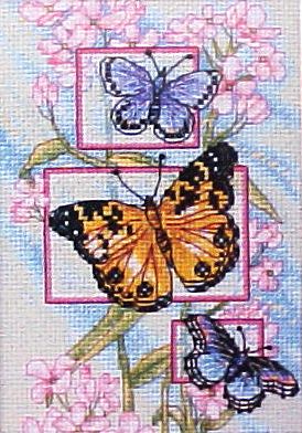 DIM65022 Blossoms & Butterflies